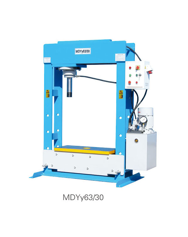 MDYy63/30電動(dòng)油壓機(jī)（油缸組左右移動(dòng)式)-揚(yáng)州市天宇機(jī)電設(shè)備有限公司